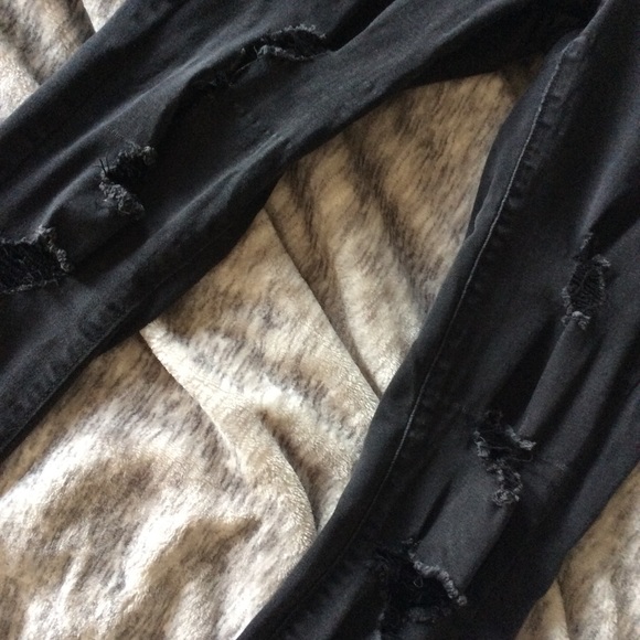 old navy mid-rise ripped skinny jean - Picture 3 of 5